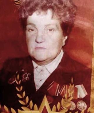 Толстопалова Валентина Дмитриевна