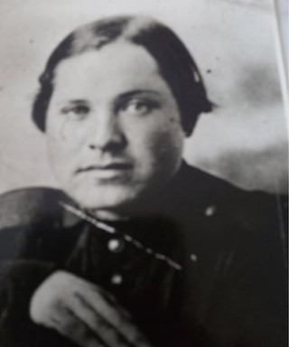 Ефремова Валентина Яковлевна