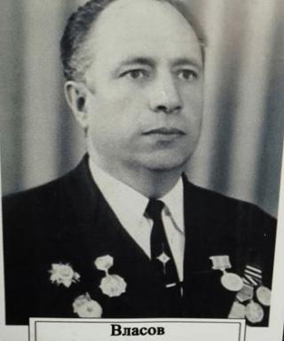 Власов Борис Вениаминович