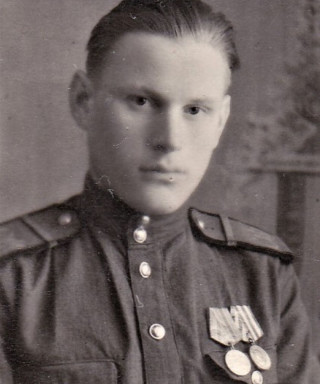 Аверин Василий Дмитриевич