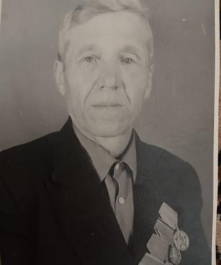 Шеломинцев Максим Алексеевич
