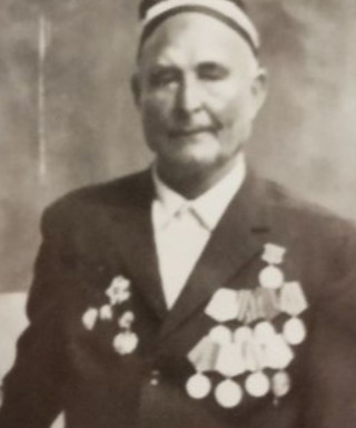 Ядгаров Зия