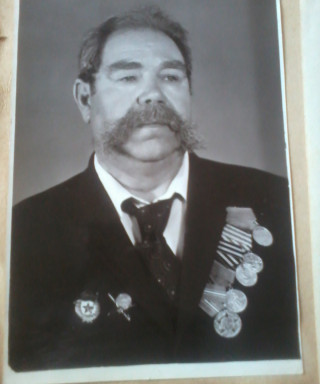 Акуленко Максим Тимофеевич