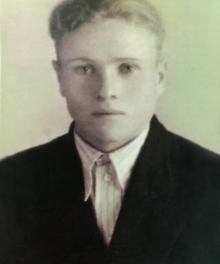Красноперов Иван Тихонович