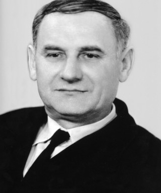 Осипцов Иван Яковлевич