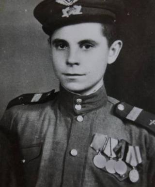 Твердохлебов Георгий Николаевич