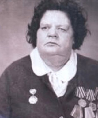 Веретенникова (Папазян) Любовь Ивановна