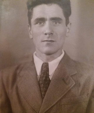 Неустроев Василий Григорьевич