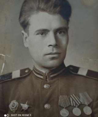 Аксенов Иван Анфиногенович