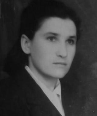 Горлова ( Пономарева) Анна Петровна