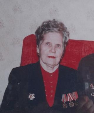 Ленихина( Демина) Антонина Михайловна