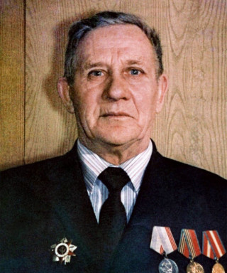 Белоусов Петр Семёнович