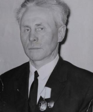 Сенин Иван Иванович