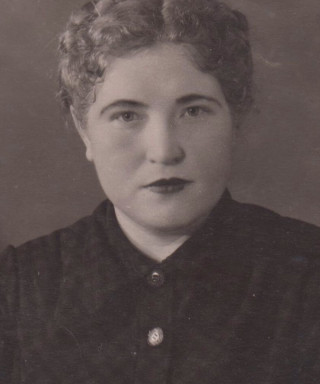 Антипова Надежда Дмитриевна