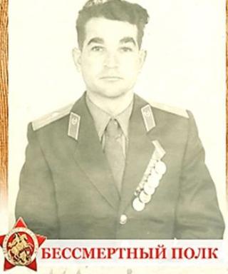 Тепер Яков Исакович