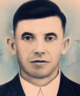 Лесников Василий Никитович