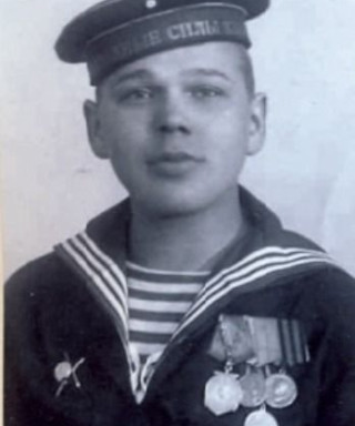 Мартынов Юрий Анатольевич