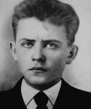 Кузьмин Леонид Дмитриевич