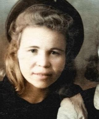 Глазова (Лебедева) Анна Яковлевна