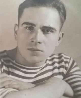 Веселов Анатолий Григорьевич
