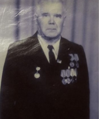 Попов Аркадий Васильевич