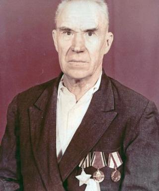 Свиридов Пётр Никонорович