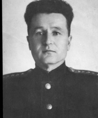 Остроконь Максим Макарович