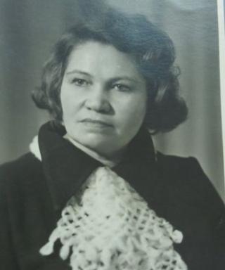 Шарапова Октябрина Ивановна