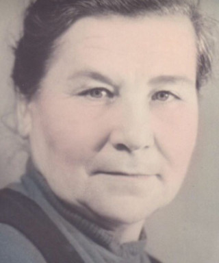 Белова Александра Петровна