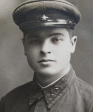 Карапет Петр Григорьевич