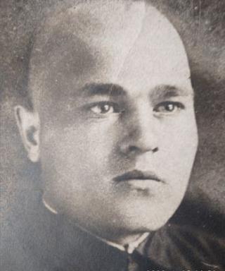 Копнинцев Максим Зотович