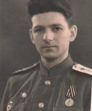 Карлин Лев Григорьевич