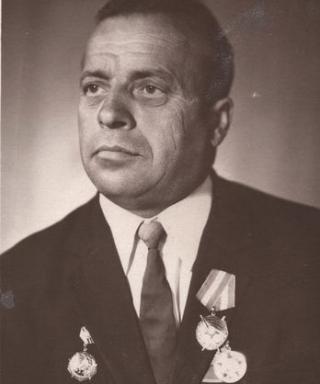 Комиссаров Полиэкт Максимович