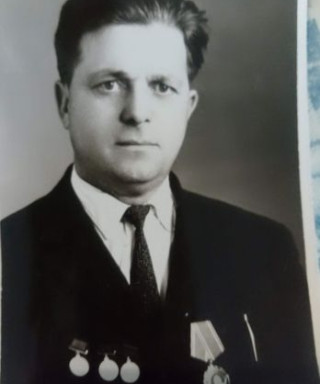 Лавров Сергей Андреевич