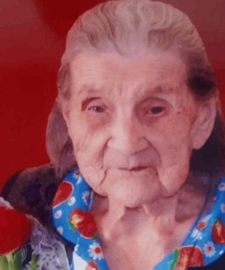 Меньшикова(Кузнецова) Таисия Семеновна