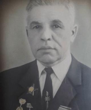 Гильманов Бурган Гильманович