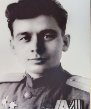 Бустеряков Алексей Андреевич