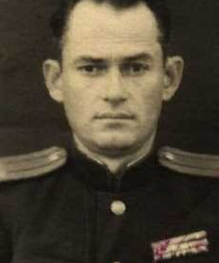 Павлов Пётр Петрович