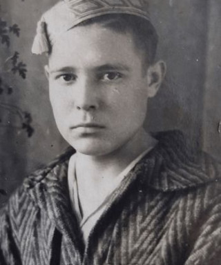 Хусаинов Руслан Максимович