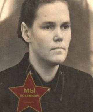 Гуляева (Безенчук) Мария Прокопьевна