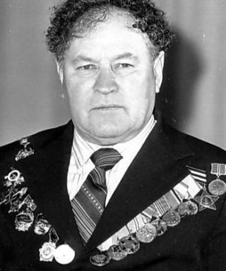 Комаров Иван Яковлевич