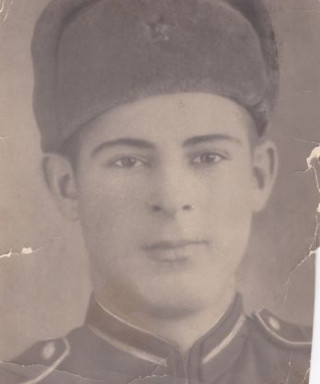 Петров Юрий Андреевич