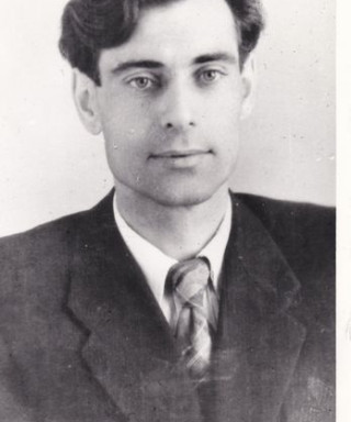 Петров Василий Андреевич