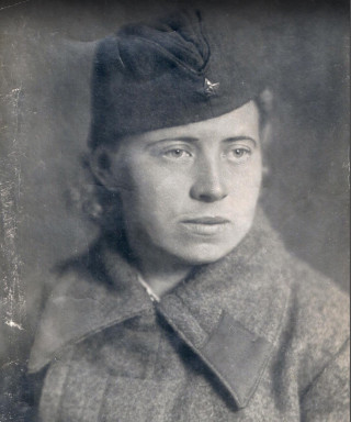 Князевская (Угрюмова) Зинаида Гавриловна