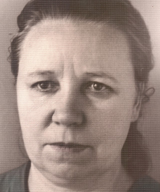 Петрова (Шурыгина) Евгения Ивановна