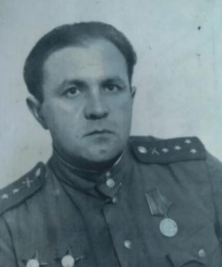 Сипер Вениамин Павловис