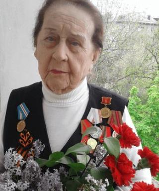 Сазонова Нина Кондратьевна