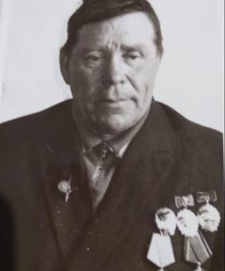 Гнездин Павел Ильич