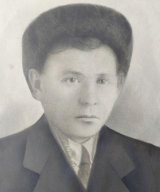 Толстов Михайлович Михайлович