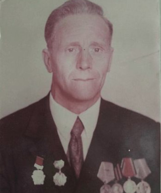 Попов Анатолий Александрович